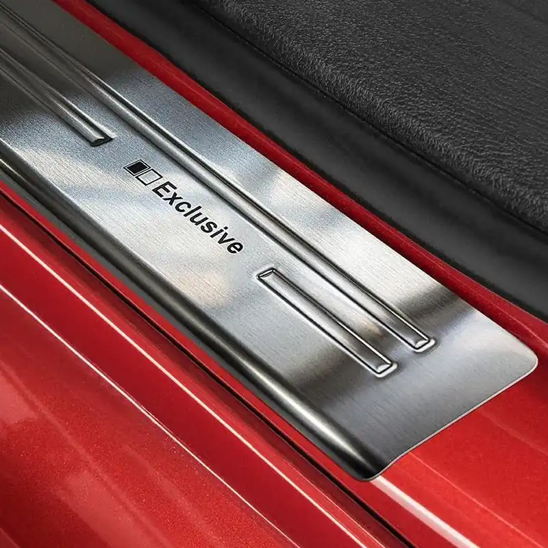 Prahové nerezové lišty Škoda Fabia III (2014 - 2022) - Exclusive - Avisa Rychlé Dodání