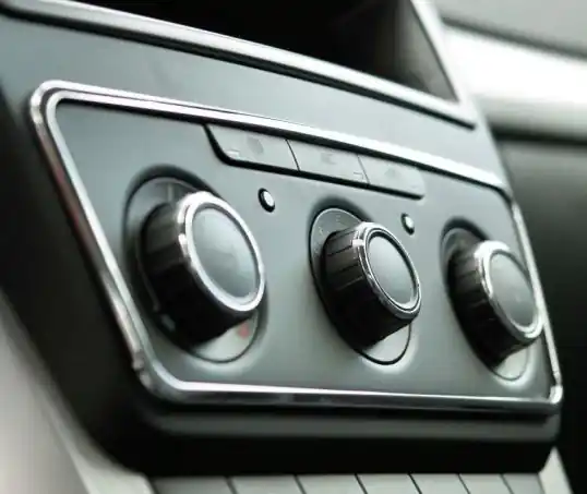 Pouze Dnes Chromovaný rámeček panelu topení Škoda Octavia II Facelift (2008 - 2013) - KI-R