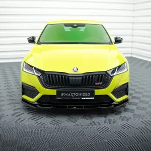Aktuální Škoda Octavia IV RS spoiler pod přední nárazník V3 Maxton design